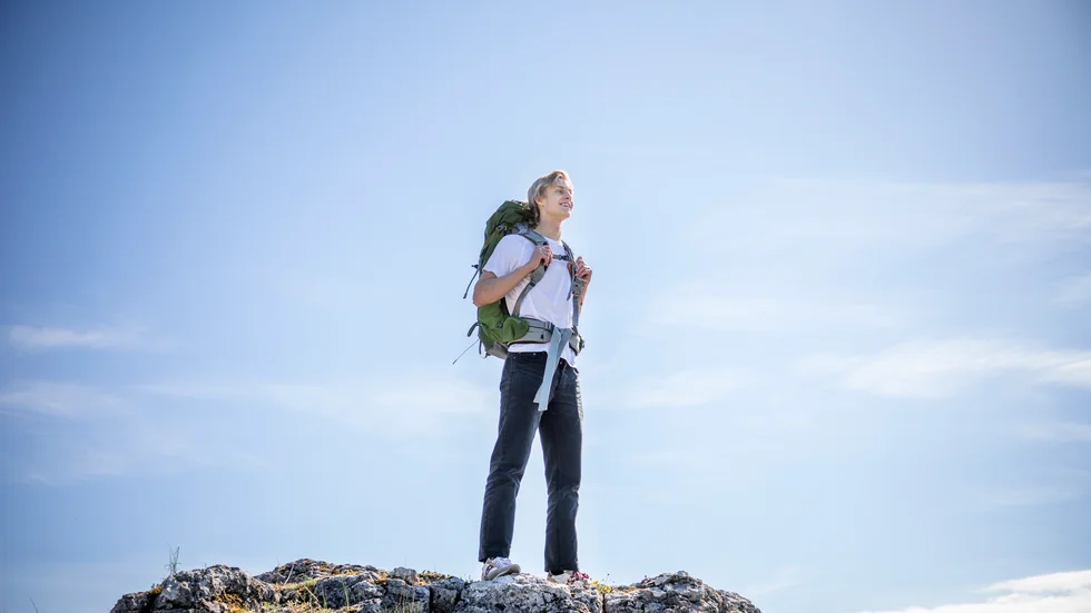 På 20 dagar, med start den 1 juli, ska Albin Rieem Lindgren gå hela Kungsleden och bestiga Kebnekaise i ett svep. Det blir sammanlagt mer än 450 kilometer och otaliga höjdmeder.