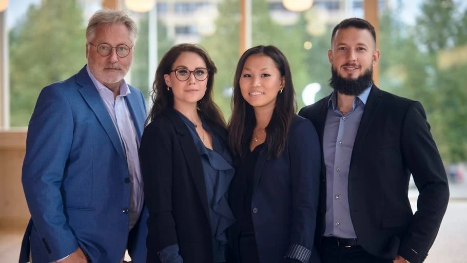 De fyra franchiseyagarna då Bjuforsöppnar i Skellefteå, fr v Stefan Lönnefjord, Sofie Jonasson, Agnes Pettersson och Alexander Simonsson.
