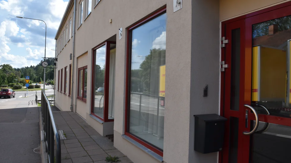 I Kinda studerar 297 på vuxenutbildning, Komvux. 