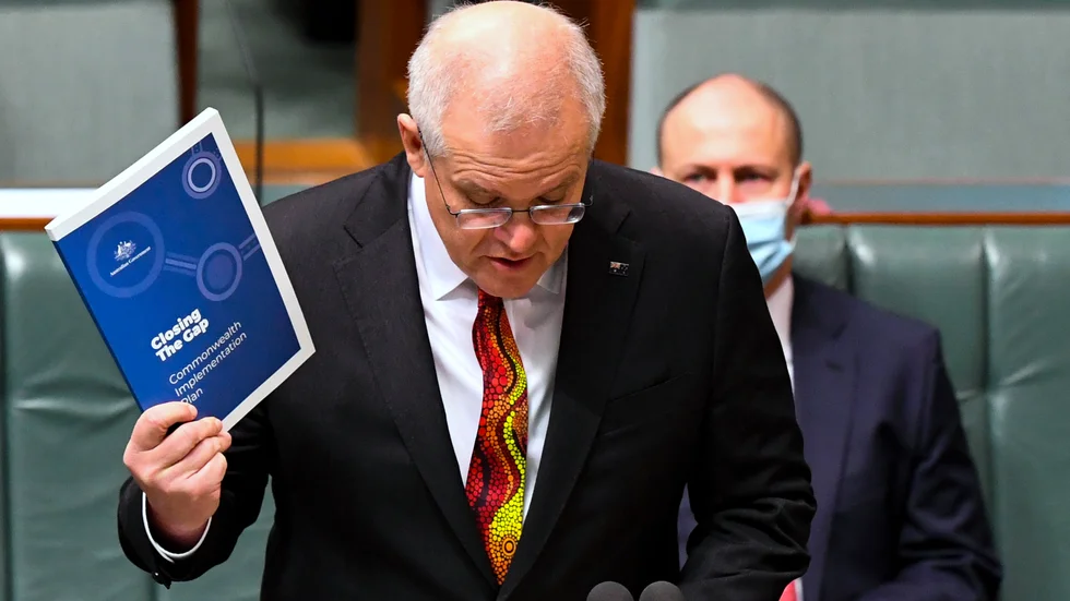 Australiens premiärminister Scott Morrison ger besked om kompensation till de tusentals barn som stals från sina familjer under 1900-talet.