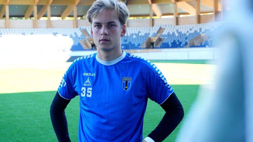 Hannes Sveijer förlängde sitt kontrakt med Sirius i maj och det sträcker sig över säsongen 2025.