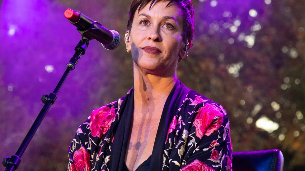 Den kanadensiska sångerskan Alanis Morissette avslöjar i en ny dokumentär att hon utsattes för övergrepp av flera män i början av sin karriär. Arkivbild.