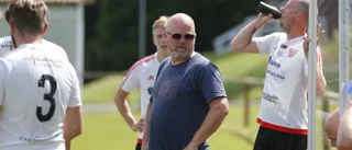 Drar sig ur serien bara dagar innan seriepremiären