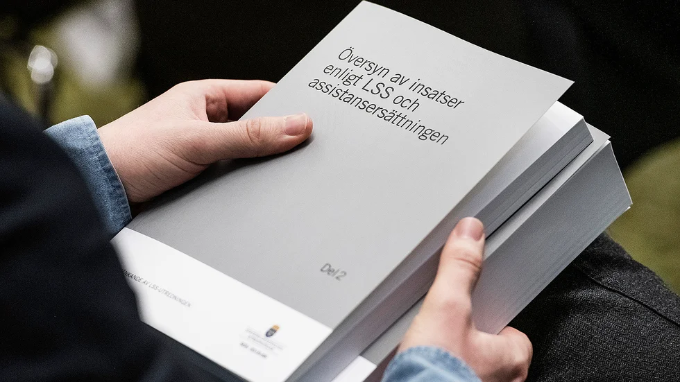 Skribenten undrar varför kommunen nekar människor rätten till LSS-boende.