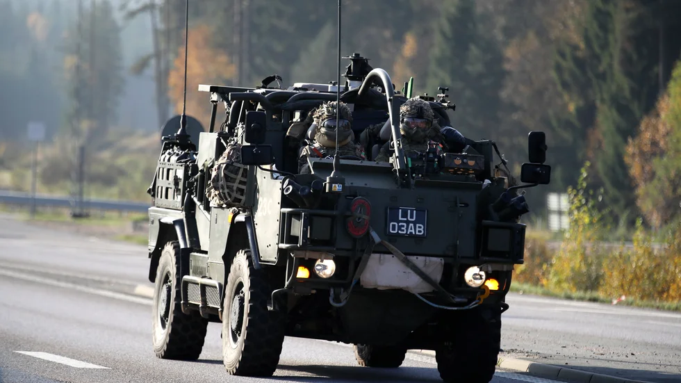 M anser att ett svenskt Natomedlemskap vore ett naturligt steg att ta. Skriver Pål Jonson, försvarspolitisk talesperson (M) och Hans Wallmark, utrikespolitisk talesperson (M).
 
