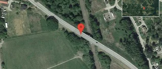 Stopp på väg 900 på grund av olycka med flera fordon