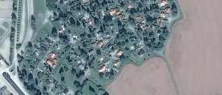 49 kvadratmeter stor stuga i Sundbyholm, Eskilstuna såld till nya ägare