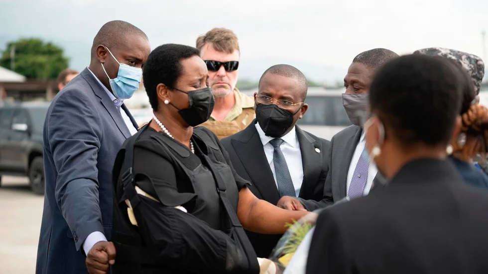 Martine Moise anlände till flygplatsen i Port-au-Prince i Haiti.
