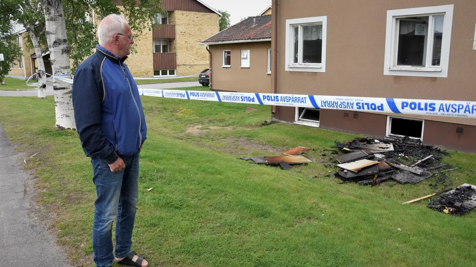 Bengt Hallman har börjat leta ett nytt boende. "Hela sommaren är förstörd", säger han.