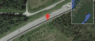 Olycka på E4 - helt stopp i ett körfält
