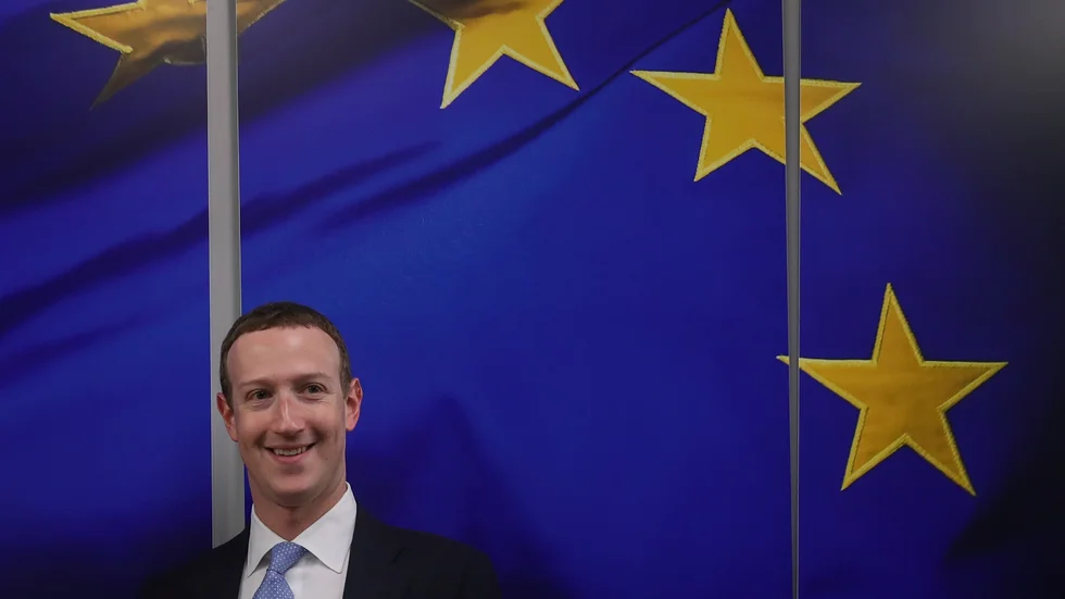 Facebooks vd Mark Zuckerberg planerar att anställa 10|000 personer i EU som ska bygga en ny virtuell verklighet, ett så kallat "metaverse". Arkivbild.