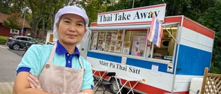 Hon fick inget jobb så hon startade eget – nu gör Am succé med sin rullande thaivagn