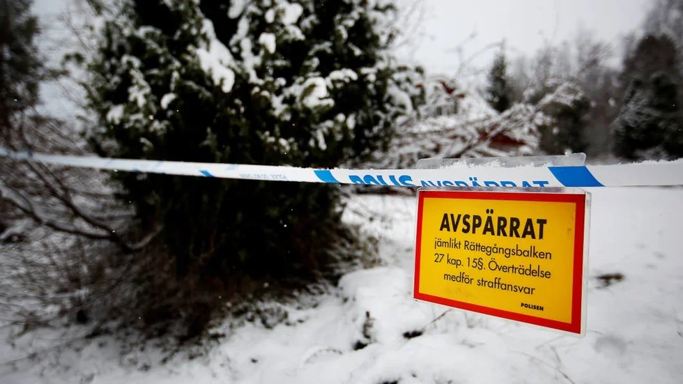 Det var här i Hedlandets friluftsområde utanför Eskilstuna som en utbrunnen bil med kvarlevor från en 50-årig man hittades förra året.