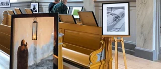Sång och fotoutställning i sommarkyrkan