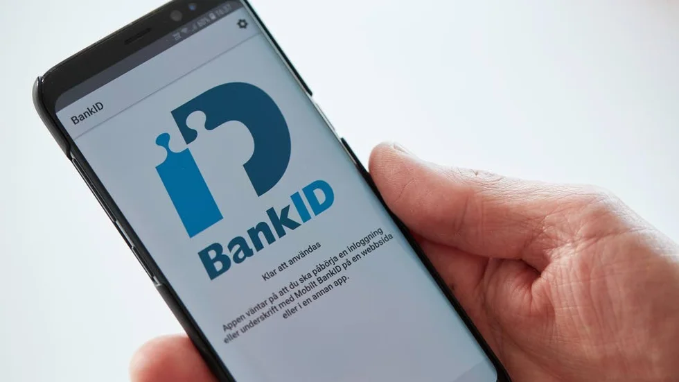 Kodbox och pinkod tar upp till två veckor att få. Alltså två veckor utan att kunna sköta sin ekonomi, skriver en kund.