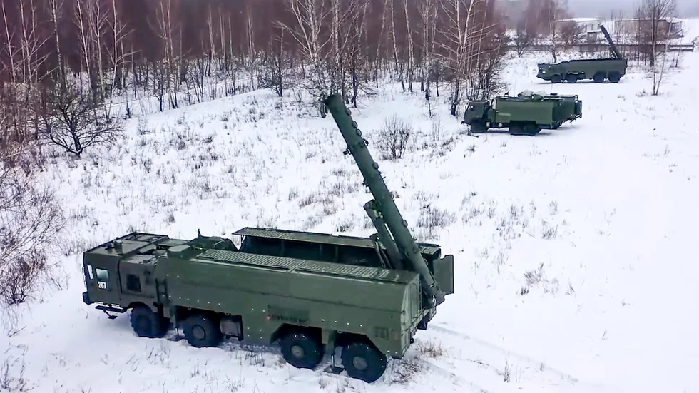 Den ryska roboten Iskander under en militärövning i Ryssland i januari i år.