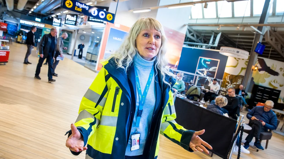 Flygstationschef Ann-Christin Viklund gläds över de senaste siffrorna för passagerartrafiken.