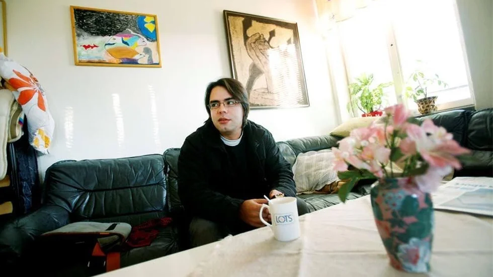 Carlos Diz skulle gärna se att Birkagården fick större lokaler med plats för exempelvis ett fotbollsspel.