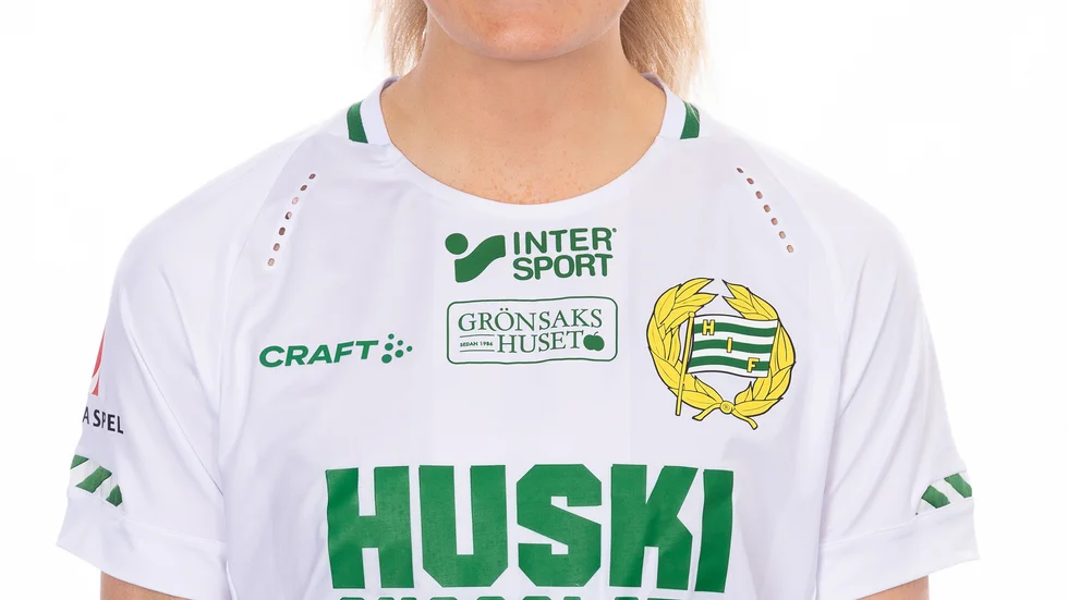 Ellen Schampi har gjort sin första match från start i Hammarby.