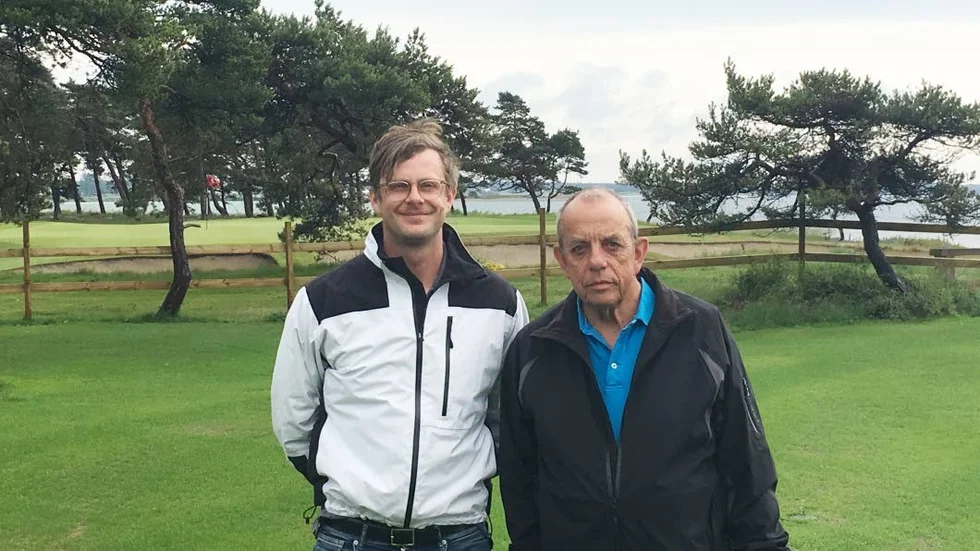 Visby Golfklubbs vd Petter Lindblad och medlemsrepresentanten Bengt Jerkland ingår i klubbens nybildade miljögrupp.