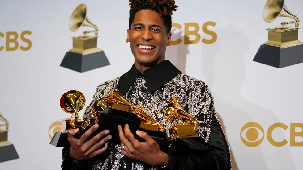 Jon Batiste gjorde succé på Grammygalan. Snart gör han också skådespelardebut. Arkivbild.