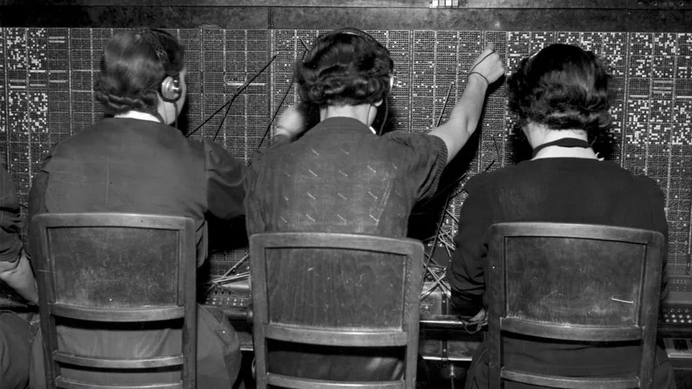 I dag är kvinnor i arbetslivet lika mycket norm som män, vilket det inte var 1938. Nu måste vi ta steget och bryta normen för att även göra det lättare för personer med utländsk härkomst att få jobb.