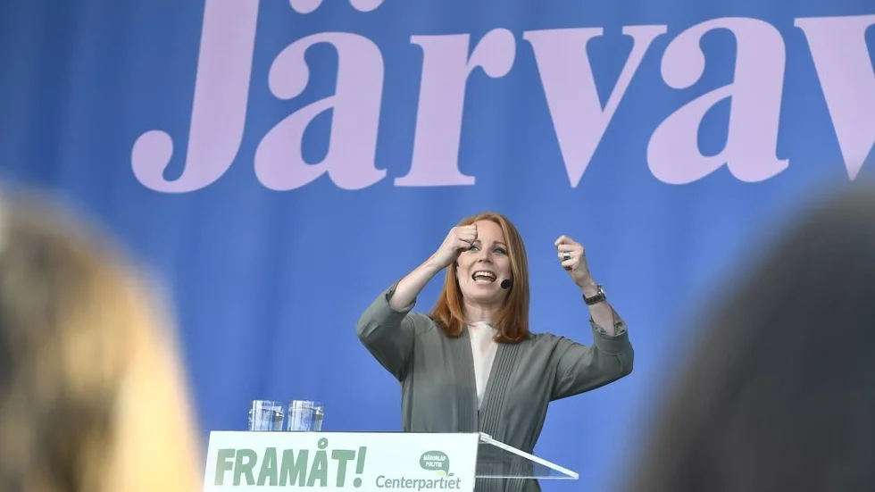 Centerledaren Annie Lööf presenterade tre förslag mot kvinnligt utanförskap under Järva-veckan.