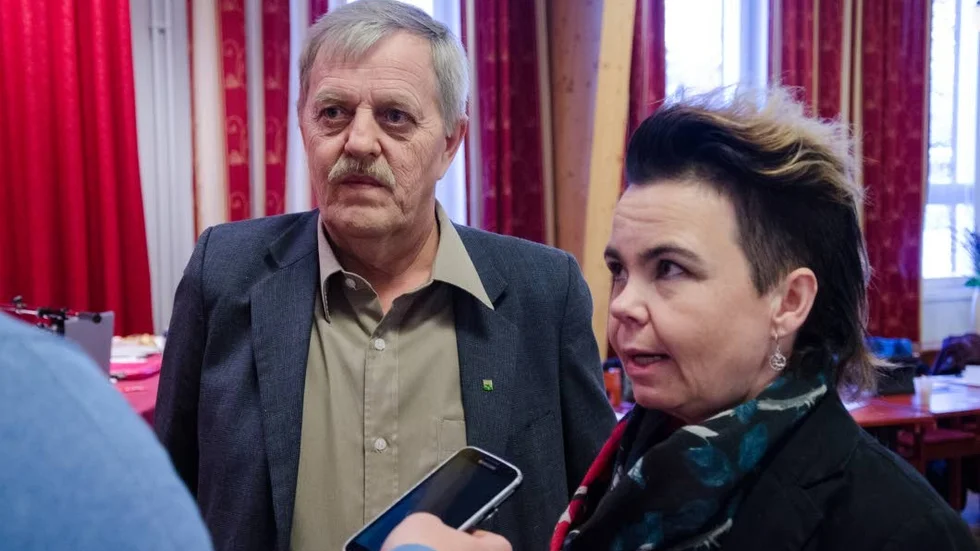 Pajalaledning. Jan Larsson och Anna Kumpula Kostet utgör kommunledning i Pajala.