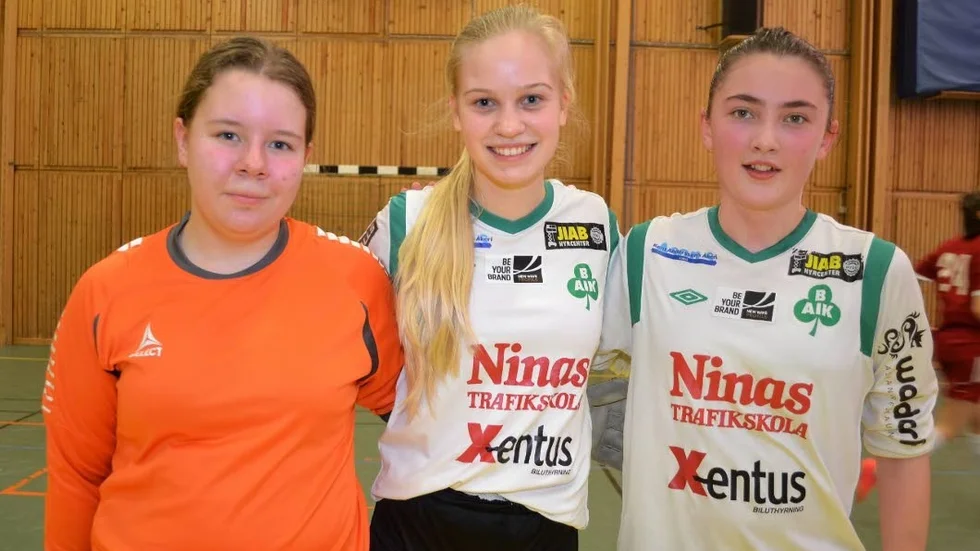 Matchhjältar. Målvakten Johanna Modig och målskyttarna Meja Pettersson samt Miranda Viksten-Waara var nyckelspelare i finalen.
