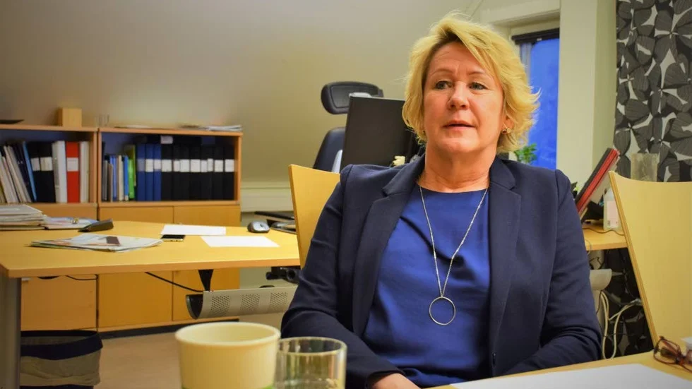 TUFFT. Det har stundtals varit en tuff sits. Som bostadsbolagschef i en samhällsomvandling. Med stora krav från inte minst hyresgäster som vill få så låg hyra som möjligt. Dessutom var hon när hon började sitt nuvarande jobb, en av få kvinnor i landet som satt på en chefspost för ett kommunalt bostadsbolag.