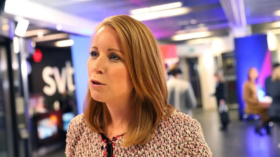Annie Lööf (C).