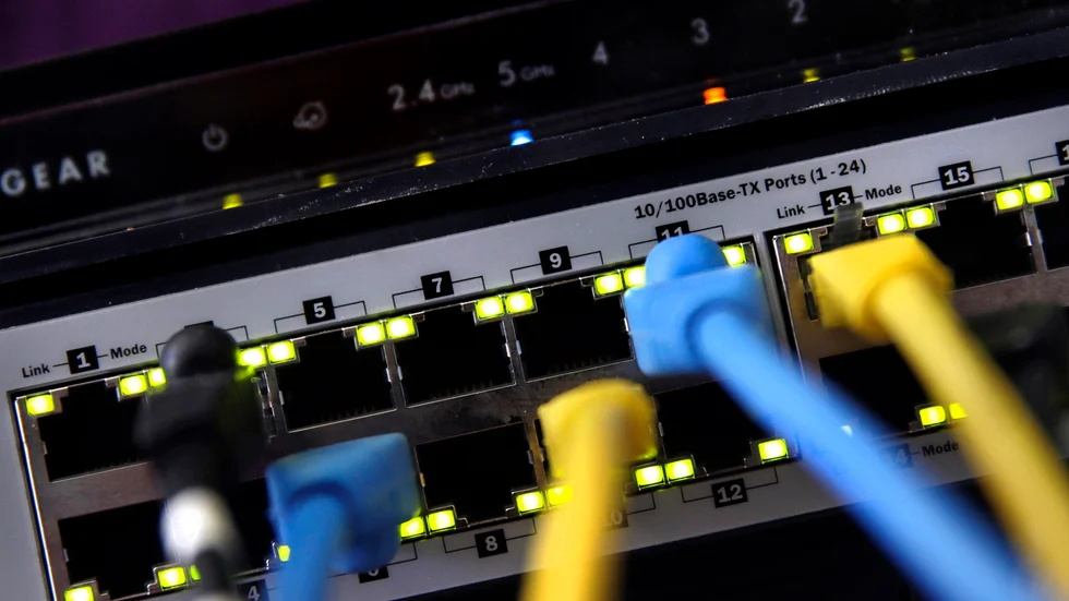 Tiotusentals européer blev av med internet och upp till 5|800 vindkraftverk i Centraleuropa drabbades vid attacken. Arkivbild.