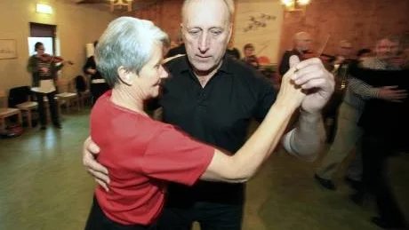 Sväng om. Gun Stengård och Kurt Pettersson dansade till "Ingvars vals".