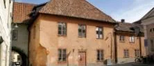 800 vill flytta in i "kommunhusen"