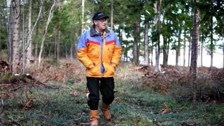 Bara se. Arvid Olofsson får inte röra sin skog i avvaktan på reservatsbildning och beskriver länsstyrelsens agerande som myndighetsövergrepp.Arkivbild: Rolf Jönsson