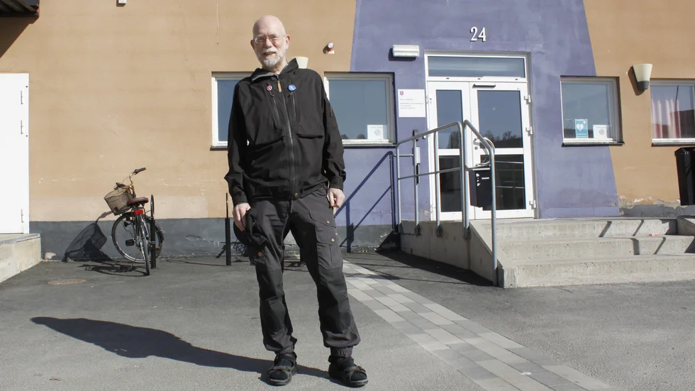 Jerry Persson (V) håller till på Skjortan flera dagar i veckan för att träna med Friskis och svettis. Där hålls även kommunfullmäktiges sammanträdanden.