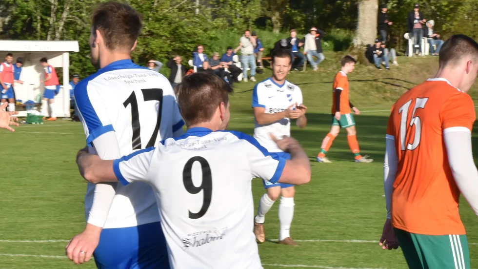 Matcherna mellan IFK Tuna och Hultsfreds FK har utvecklats till heta rivalmöten de senaste åren. I fredags vann HFK klart. 