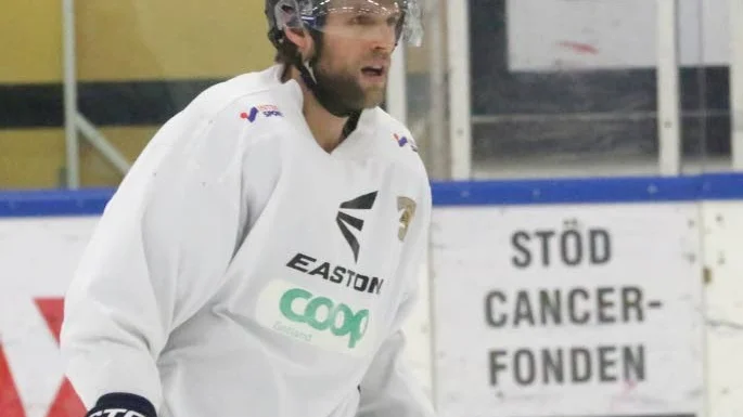 ”Fältherre”. Arvid Larsson har återvänt till Visby Roma och förstärker backsidan.