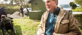 BILDER: Här får eleverna hjälpa fiskarna upp genom ån
