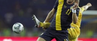 Bollen rullar fel i Ukraina