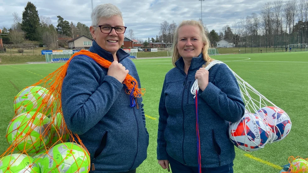 Skogstorps GoIF är en av tre föreningar som är står för värdskapet under Eskilstunacupen som spelas från fredag till söndag. På bilden Maria Larsson och Lena Pettersson.