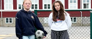 Stoppas från att spela med skollaget – för att de är tjejer