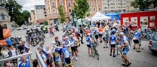Cyklar – och samlar in miljoner