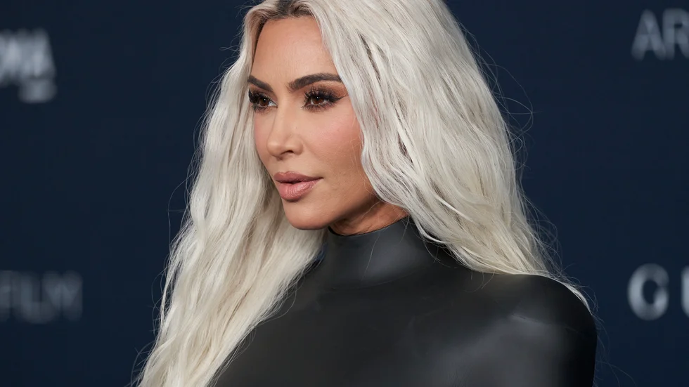 "Läs av rummet", tyckte en manusförfattare efter att Kim Kardashian twittrat från inspelningen till "American horror story" mitt under manusförfattarstrejken. Arkivbild.