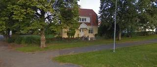 140 kvadratmeter stor äldre villa i Västervik såld för 2 900 000 kronor