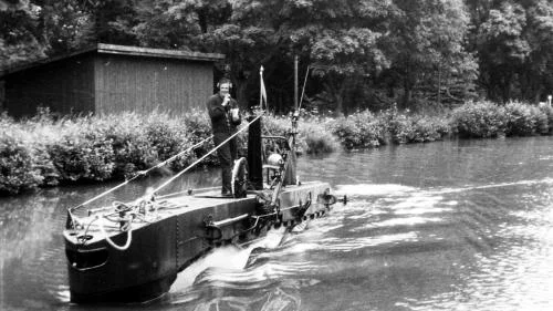 Spiggen var ingen stor ubåt. Den fick gott och väl plats i Göta kanal. (Bilden är från 1961.)Arkivbild: PRIVAT
