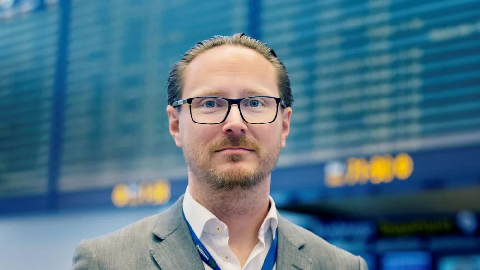 Henrik Kjelfve, Swedavias pressjour.