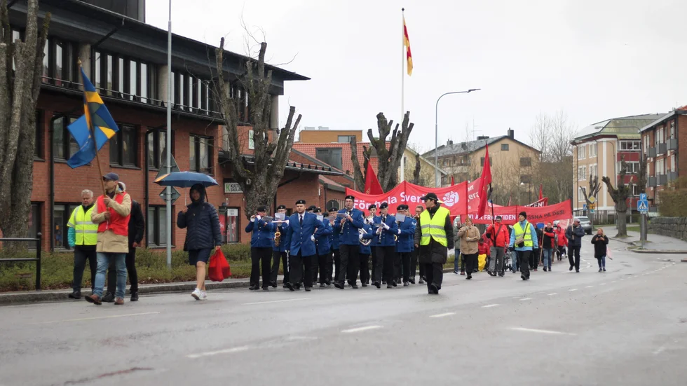 Förbjud vinster i välfärden är ett viktigt budskap inför årets 1 maj i Motala, menar Vänsterpartiet.