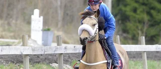 Manda Olsson, 16, gillar farten
