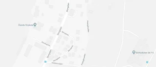 Nya ägare till villa från 1910 i Vingåker - prislappen: 750 000 kronor